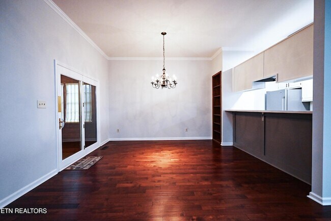 Building Photo - 113 Blue Ridge Ct