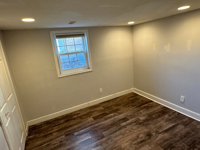 Building Photo - 1614-1616 S 4th St