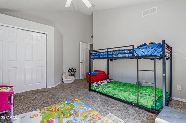 Building Photo - 3828 Tierra Aurora Dr