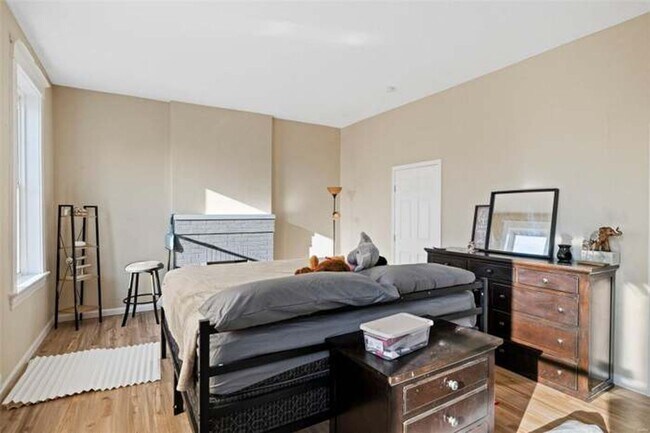 Building Photo - 6109 Virginia Ave