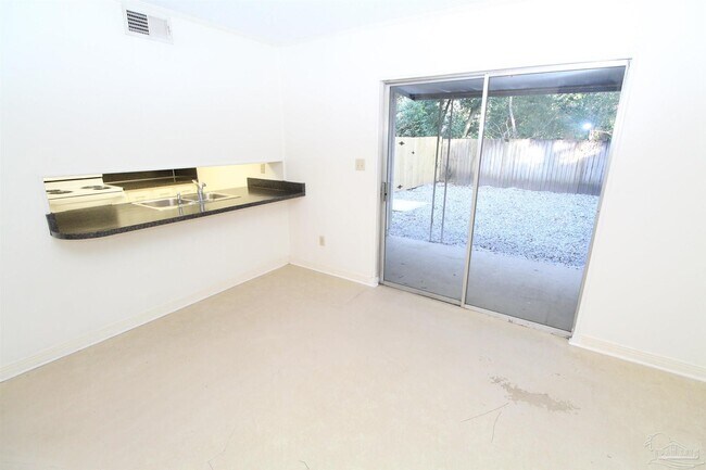 Building Photo - 6322 Harvard Ct