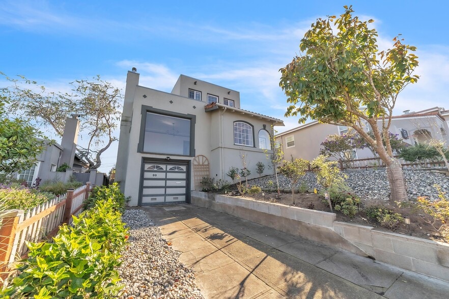 Front of house - 80 Corona St