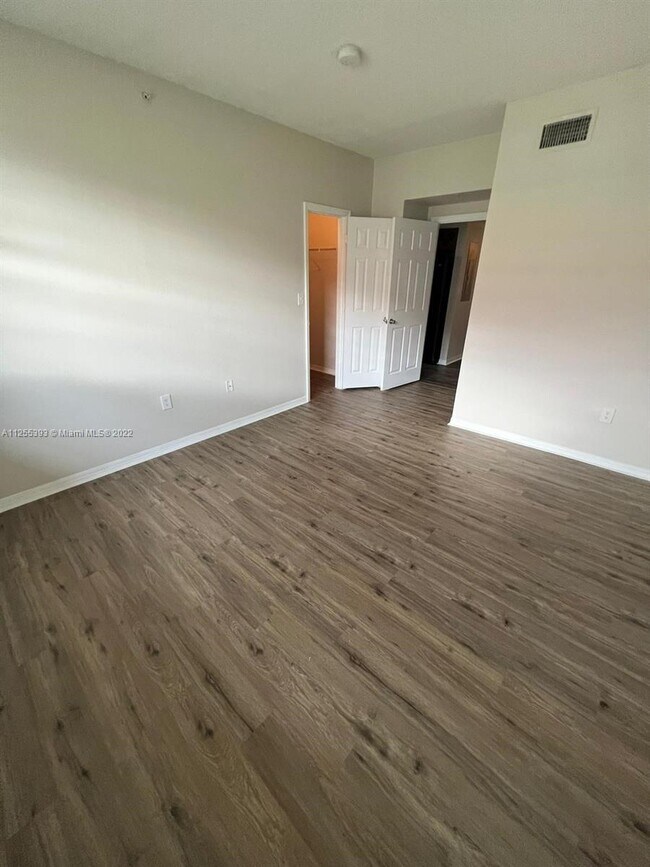 Building Photo - 11630 SW 2nd St