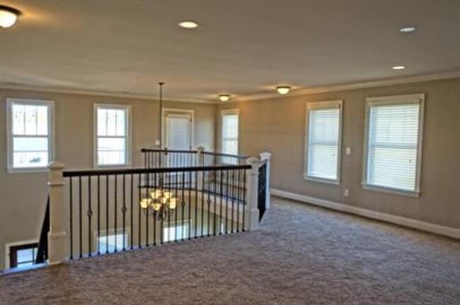 Building Photo - 1121 Towne Creek Pl NW