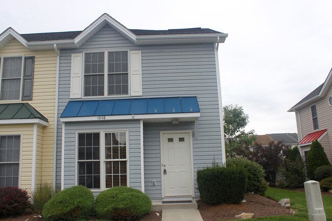 Primary Photo - Spacious 3-Bedroom End Unit in Liberty Squ...