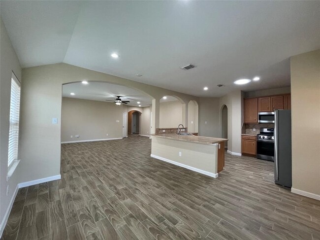 Building Photo - 6110 Moran Crest Dr