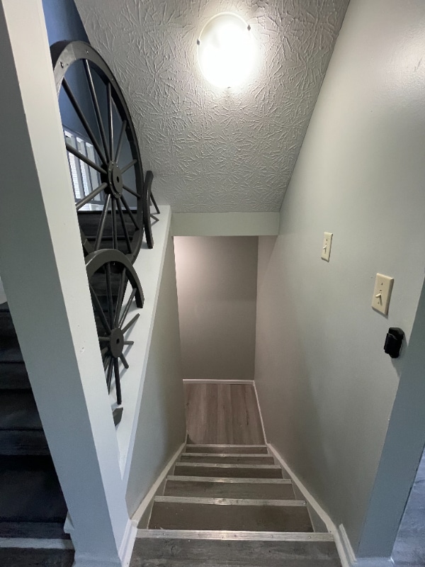 Building Photo - 3828 Longton Dr