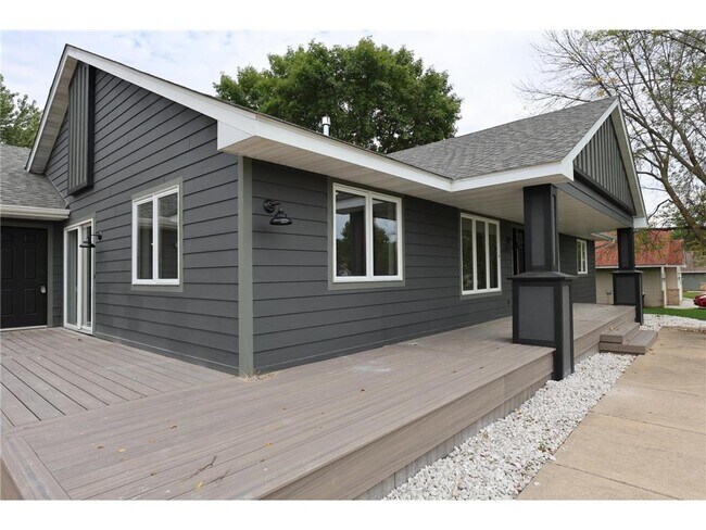 Building Photo - 3305 200th St W