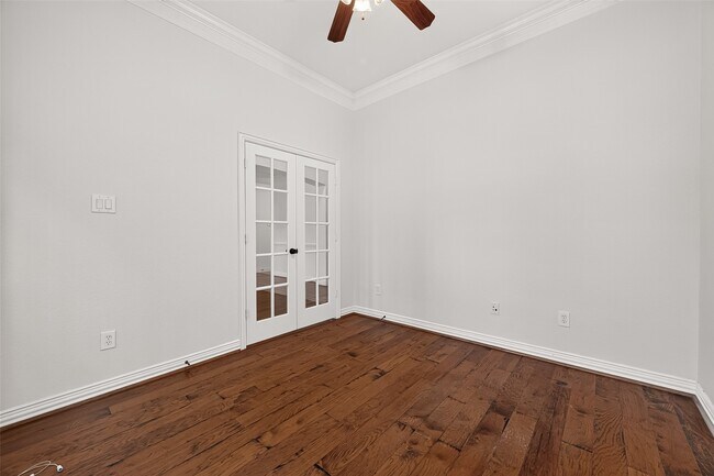 Building Photo - 18 Petal Park Pl