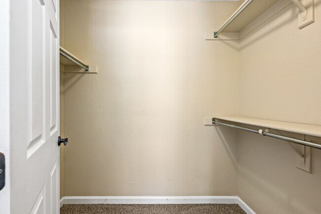 Building Photo - Foothills Condo Living