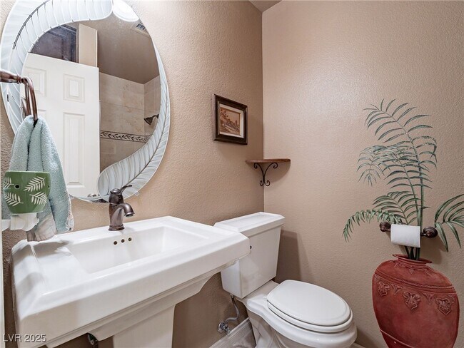 Building Photo - 2521 Seascape Dr