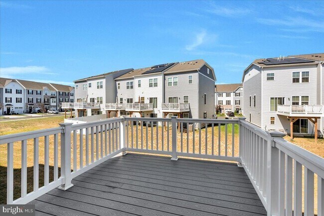 Building Photo - 12 Kohlmyer Dr