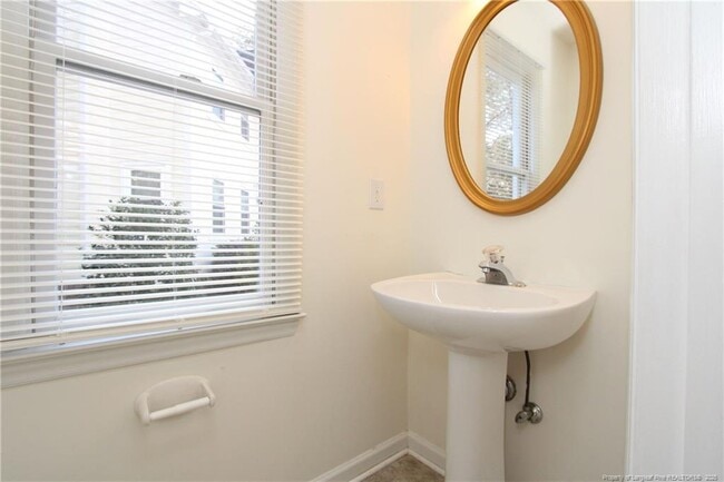 Building Photo - 114 Covewood Ct