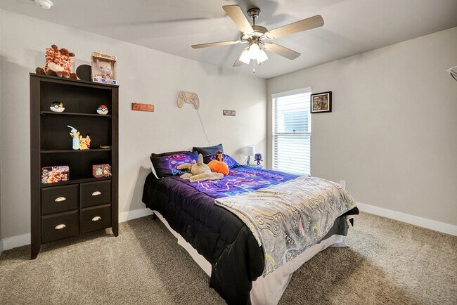 Building Photo - 1103 Masquerade Blvd