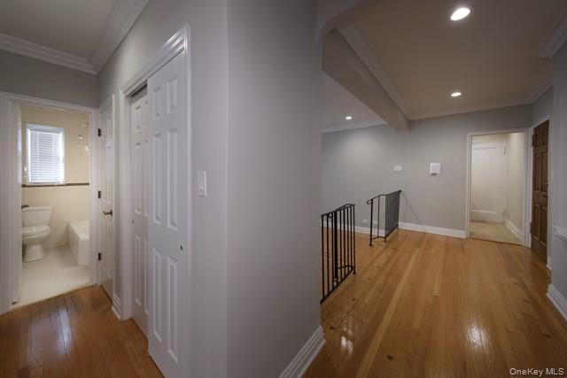 Building Photo - 365 Stewart Ave