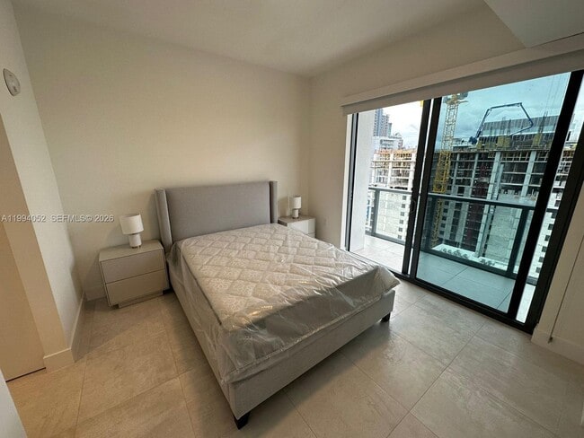 Building Photo - 239 SW 9th St