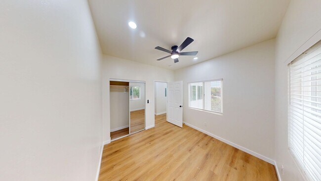 Building Photo - 5418-5420 Baja Drive