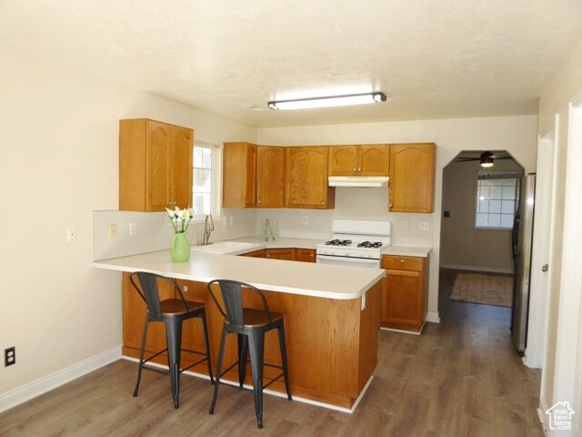 Kitchen - 1629 Talon Dr