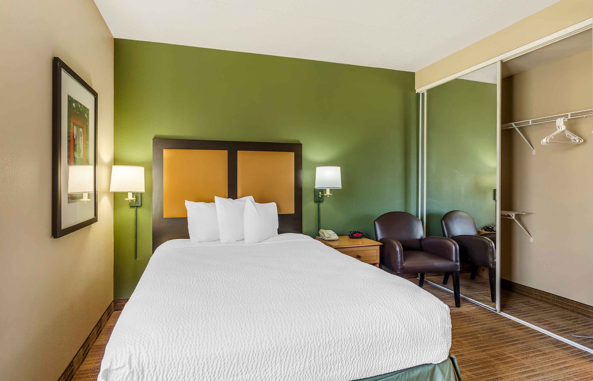 Building Photo - Furnished Studio-Chicago - Vernon Hills - ...