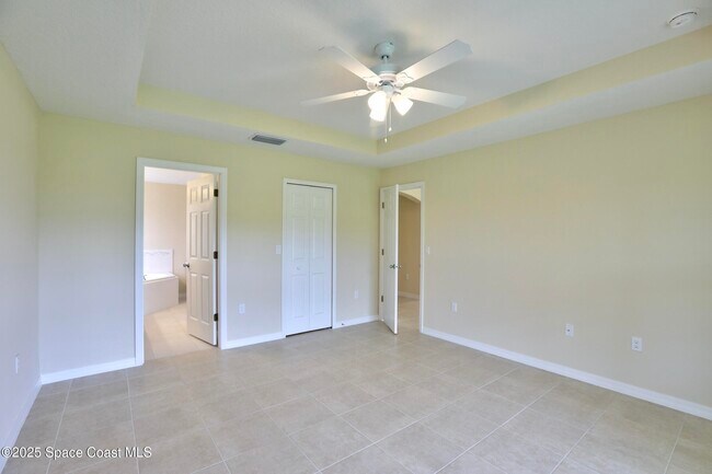 Building Photo - 8346 99th Ct