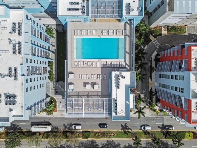 Building Photo - 7661 NW 107th Ave