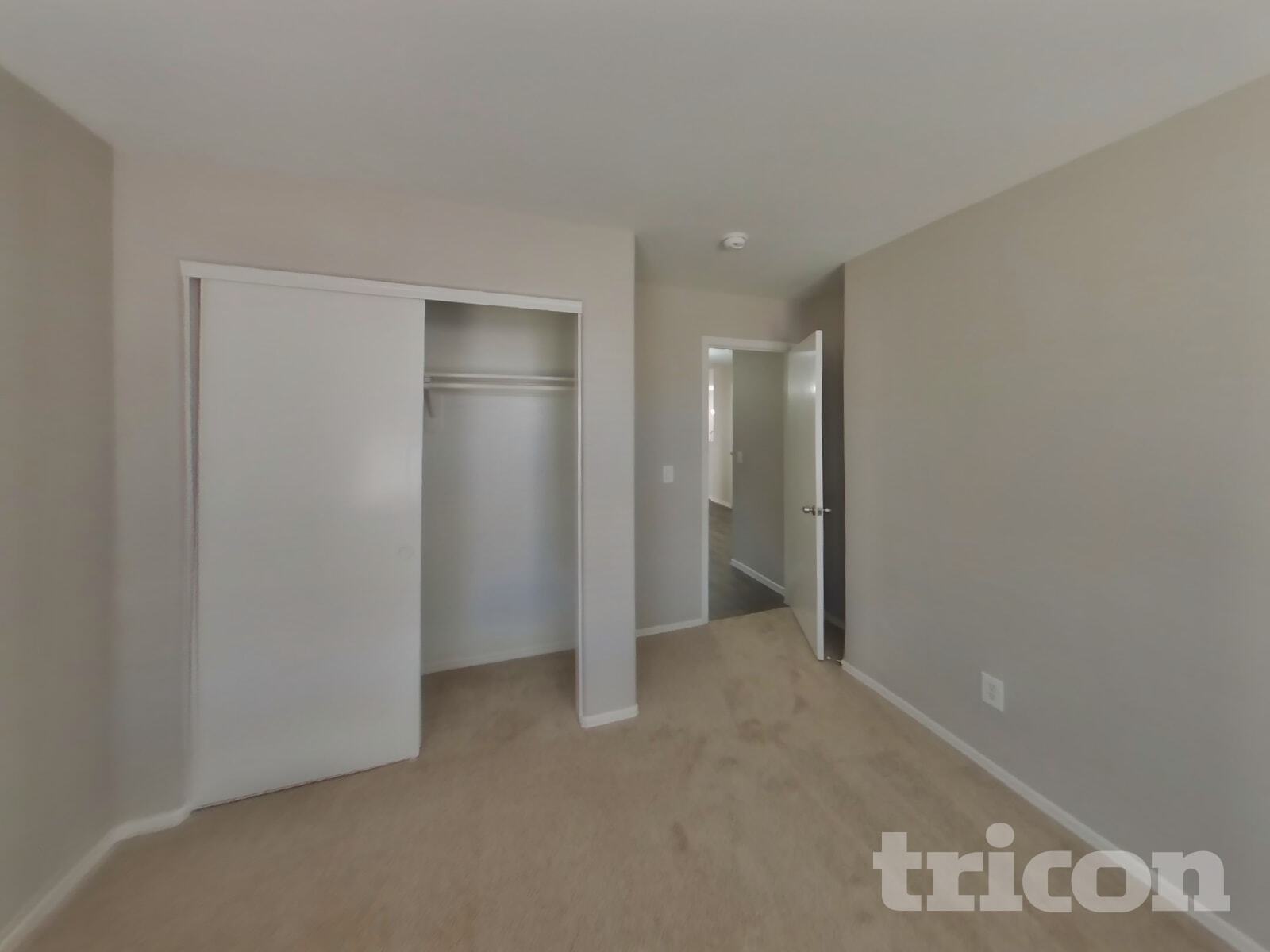 Building Photo - 11445 W Cambridge Ave