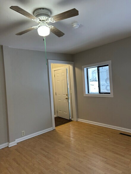 Building Photo - 11 N 4th St