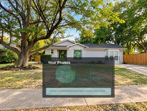 Building Photo - 3/2/2 Charming Updated Dallas Home with Large Backyard!