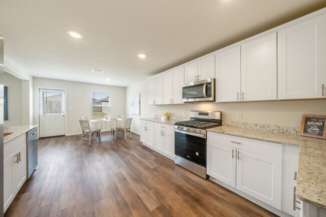 Building Photo - Great home with a great price!
