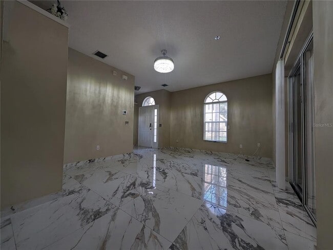 Building Photo - 4321 Deermont Cir