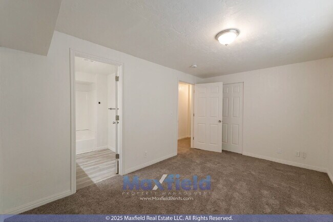 Building Photo - SHORT TERM LEASE AVAIL - 6BD 4BTH 2GAR - Home in Lehi - 6 Month Lease available