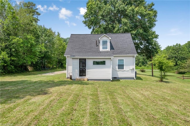 Building Photo - 1340 Bridgton Rd