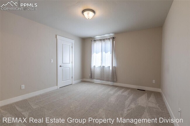 Building Photo - 3 br, 3.5 bath House - 7674 Almond Wood Lp