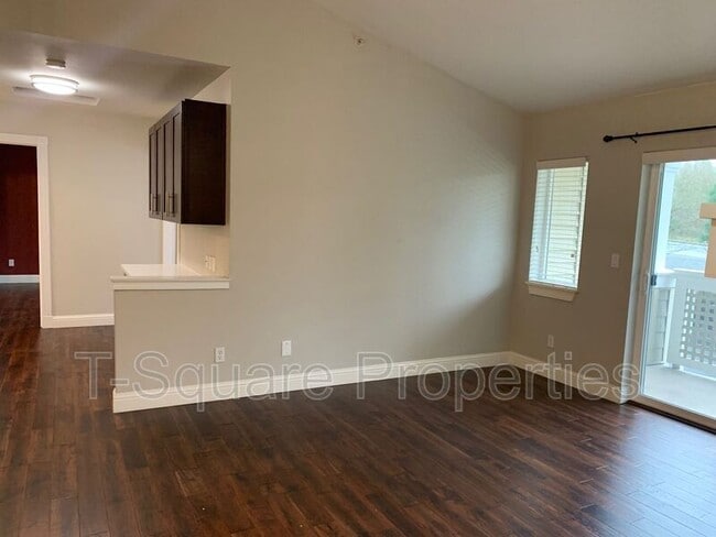 Building Photo - 15300 112th Ave NE