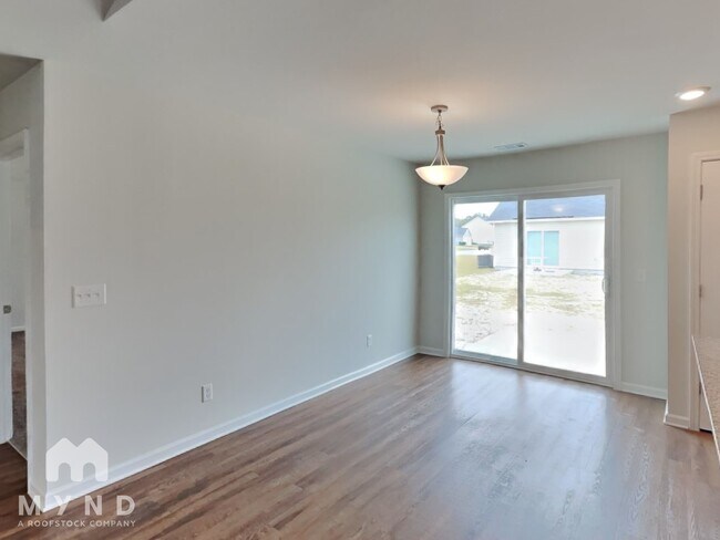 Building Photo - 100 Allen Ct