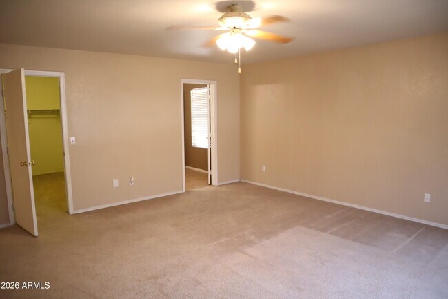 Building Photo - 3281 S Martingale Rd