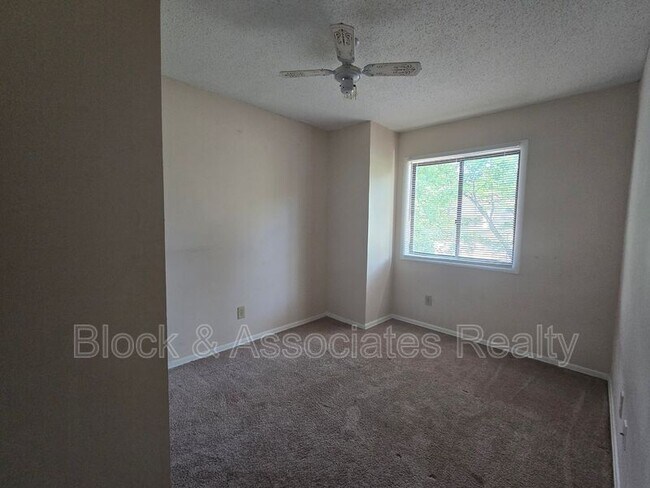 Building Photo - 1708 N Hamilton St