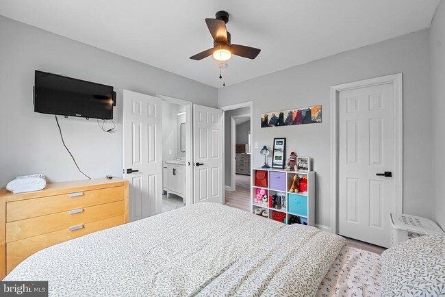 Building Photo - 6117 Blue Whale Ct