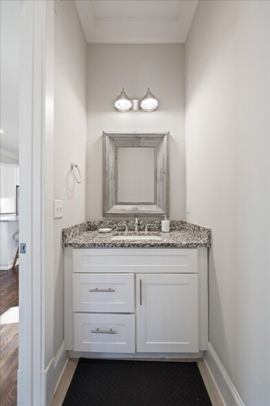 Building Photo - 2909 Murray Cir