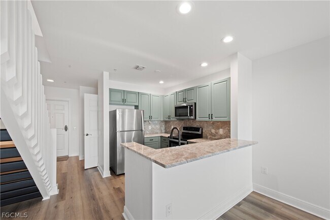 Building Photo - 2745 First St