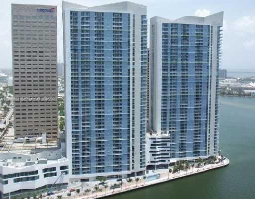 Building Photo - 325 S Biscayne Blvd