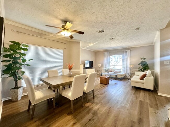 Building Photo - 1502 Sheffield Dr