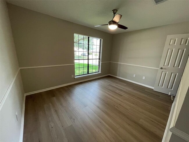 Building Photo - 1015 Cascade Creek Dr