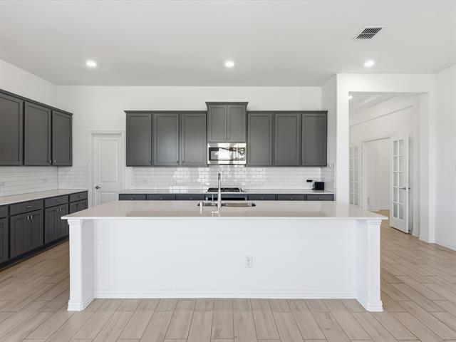 Building Photo - 1018 Sassafras Dr