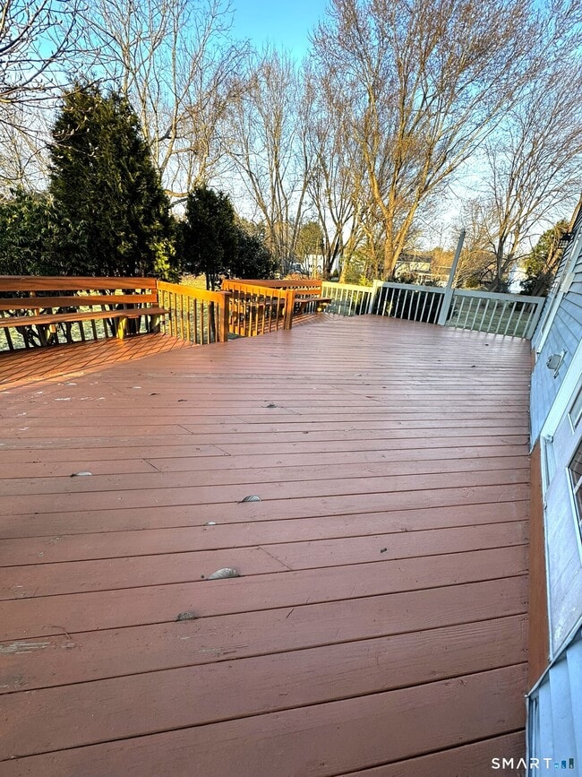 Building Photo - 81 Mark Dr