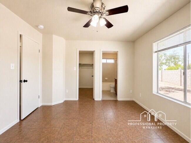 Building Photo - “Cozy 3-Bedroom, 2-Bathroom Home in Desert Oasis”