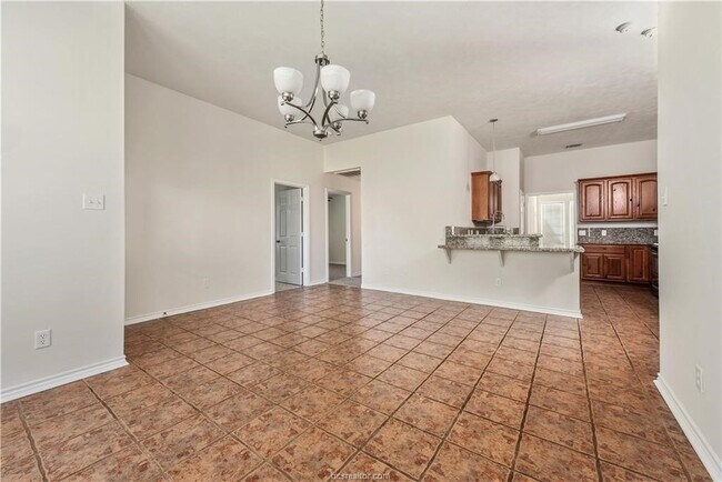 Building Photo - 4009 Reatta Ln