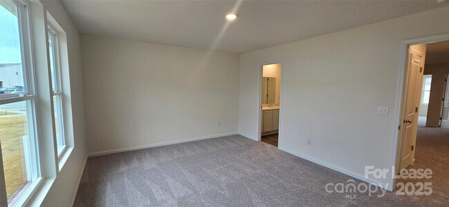 Building Photo - 1931 Tranquility Cir