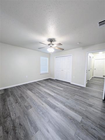 Building Photo - 240 Crowfoot Dr