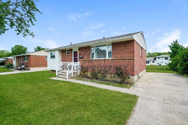 Building Photo - 1642 Marina Dr
